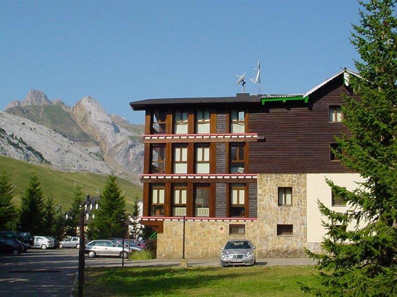 Snoe Hotel Candanchú מראה חיצוני תמונה