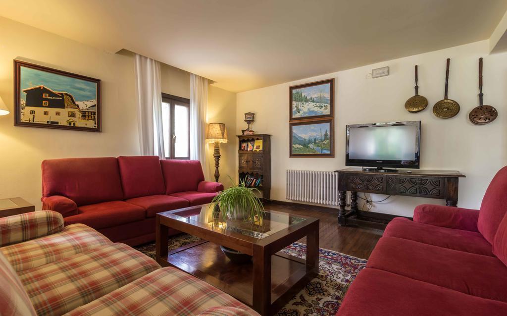 Snoe Hotel Candanchú מראה חיצוני תמונה