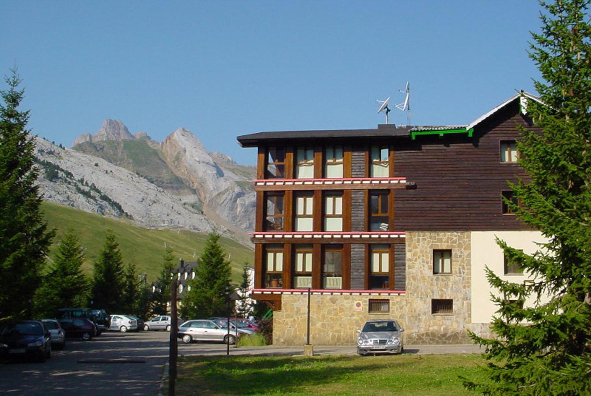 Snoe Hotel Candanchú מראה חיצוני תמונה