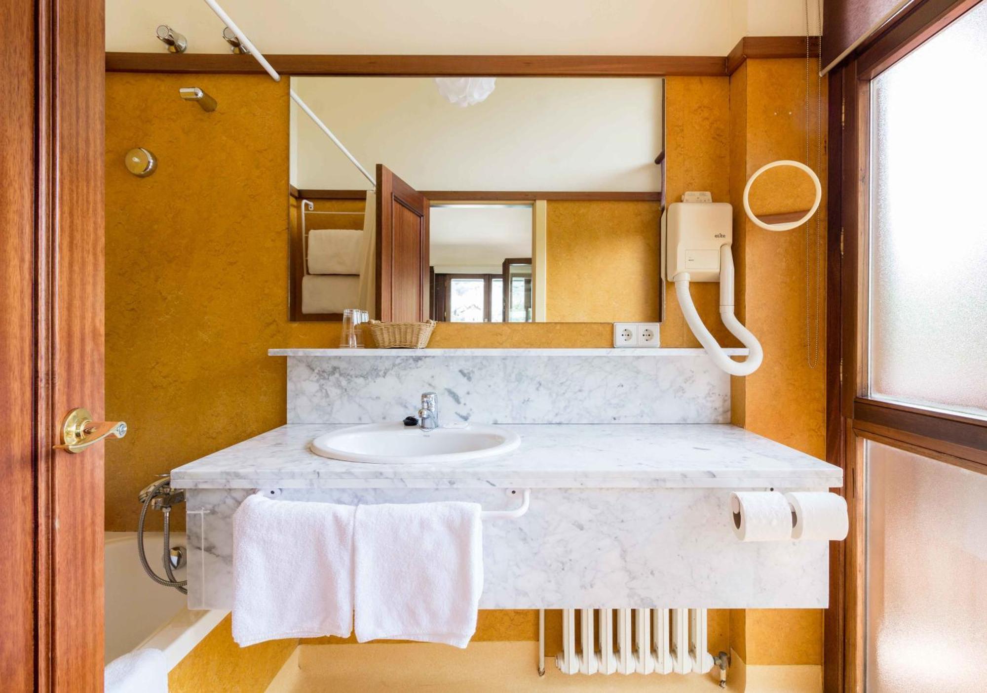 Snoe Hotel Candanchú חדר תמונה