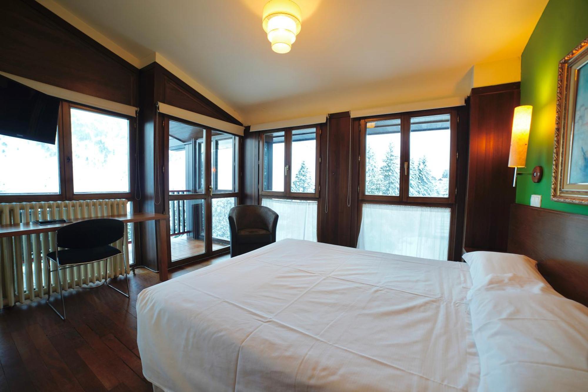 Snoe Hotel Candanchú מראה חיצוני תמונה