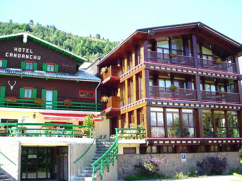 Snoe Hotel Candanchú מראה חיצוני תמונה