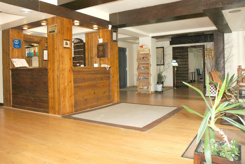 Snoe Hotel Candanchú מראה חיצוני תמונה